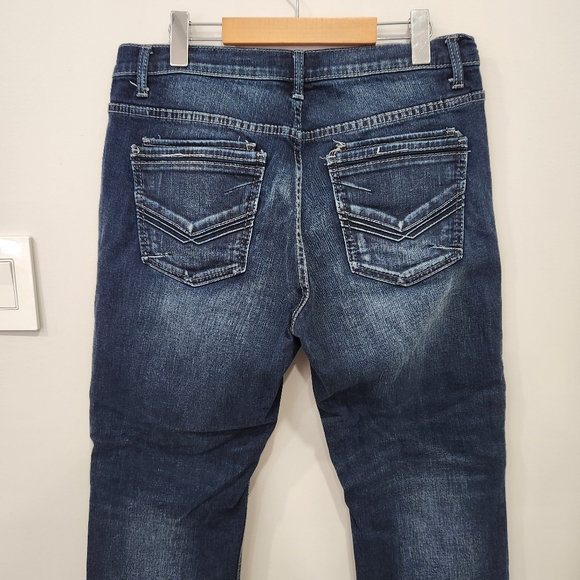 BKE Jeans Mens 32x30 Blue Derek Straight Leg Stretch 5 Pocket Whiskers Denim - Picture 4 of 11